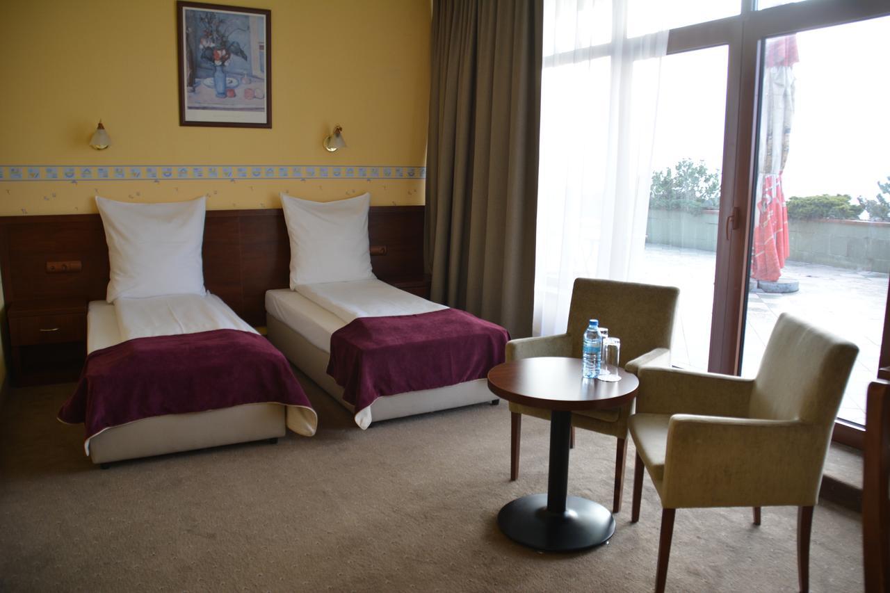 Hotel Starzynski Plock Exterior photo