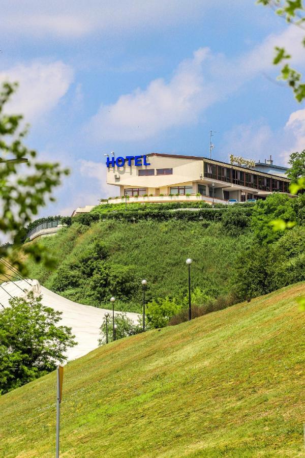 Hotel Starzynski Plock Exterior photo
